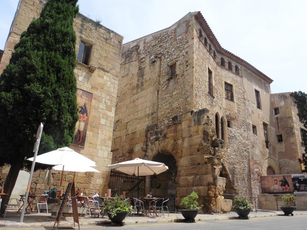 Acogedor Apartamento En El Corazon Medieval De Tarragona Appartement Buitenkant foto