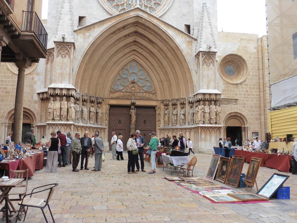 Acogedor Apartamento En El Corazon Medieval De Tarragona Appartement Buitenkant foto