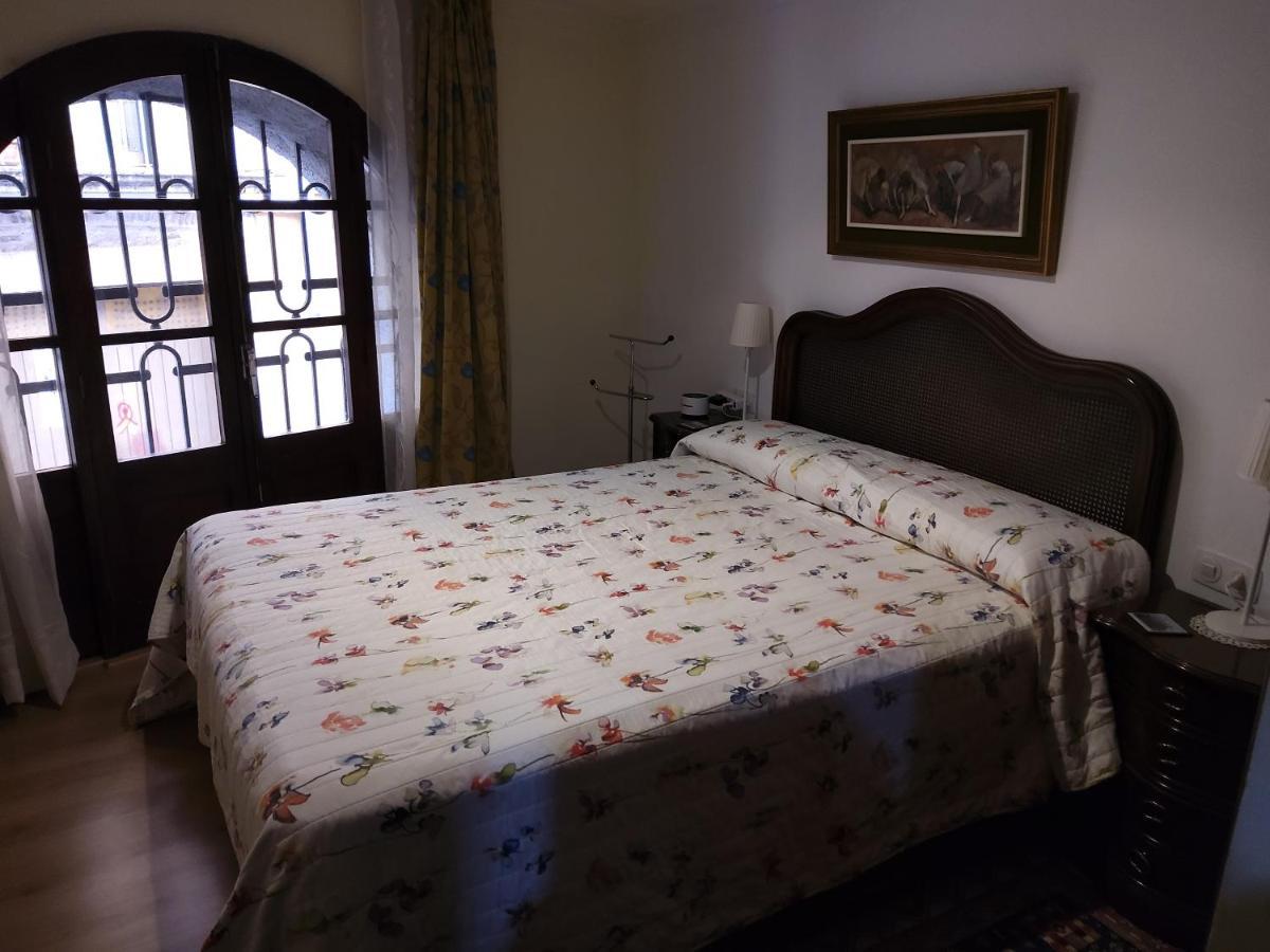 Acogedor Apartamento En El Corazon Medieval De Tarragona Appartement Buitenkant foto